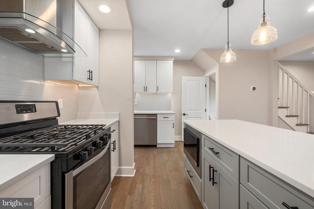 50 53RD STREET SE