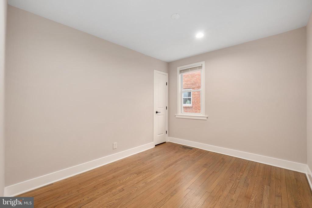 50 53RD STREET SE