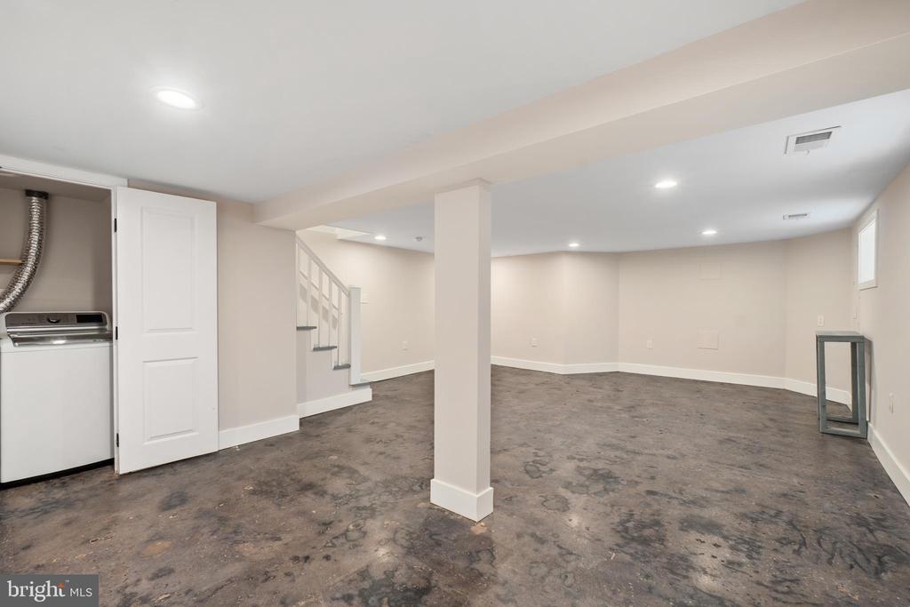 50 53RD STREET SE