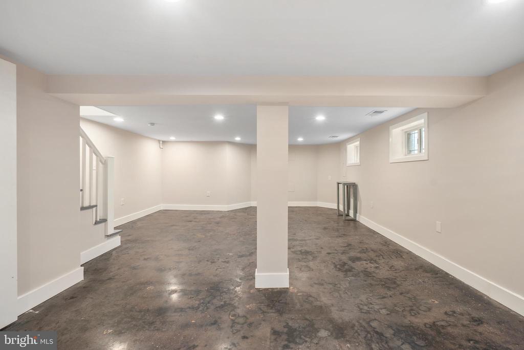 50 53RD STREET SE
