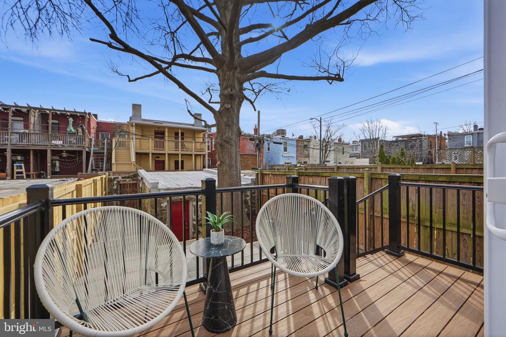 325 14TH STREET NE
