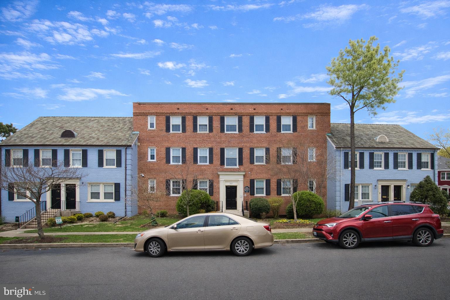 2125 SUITLAND TERRACE SE 302