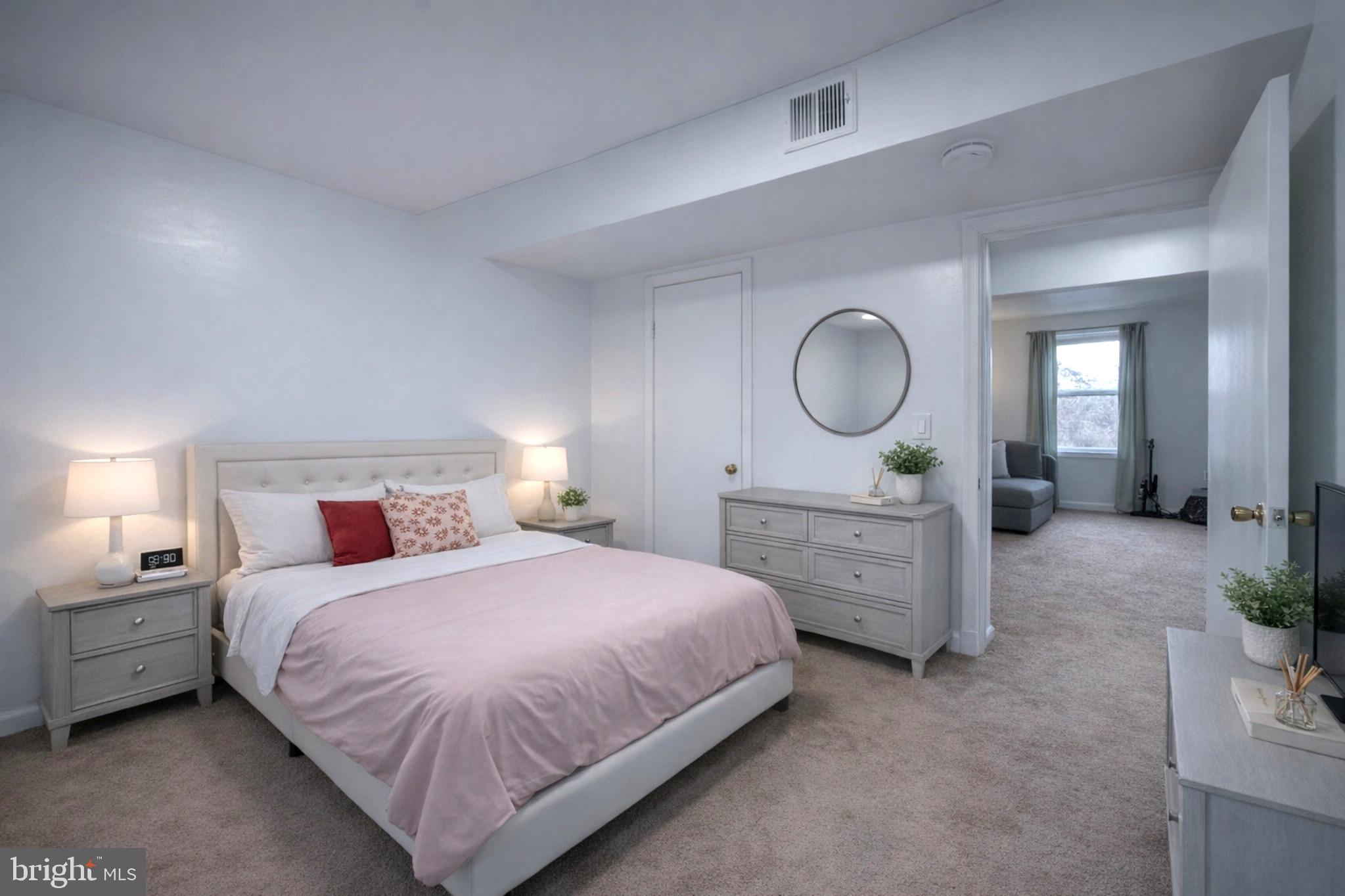 2125 SUITLAND TERRACE SE 302