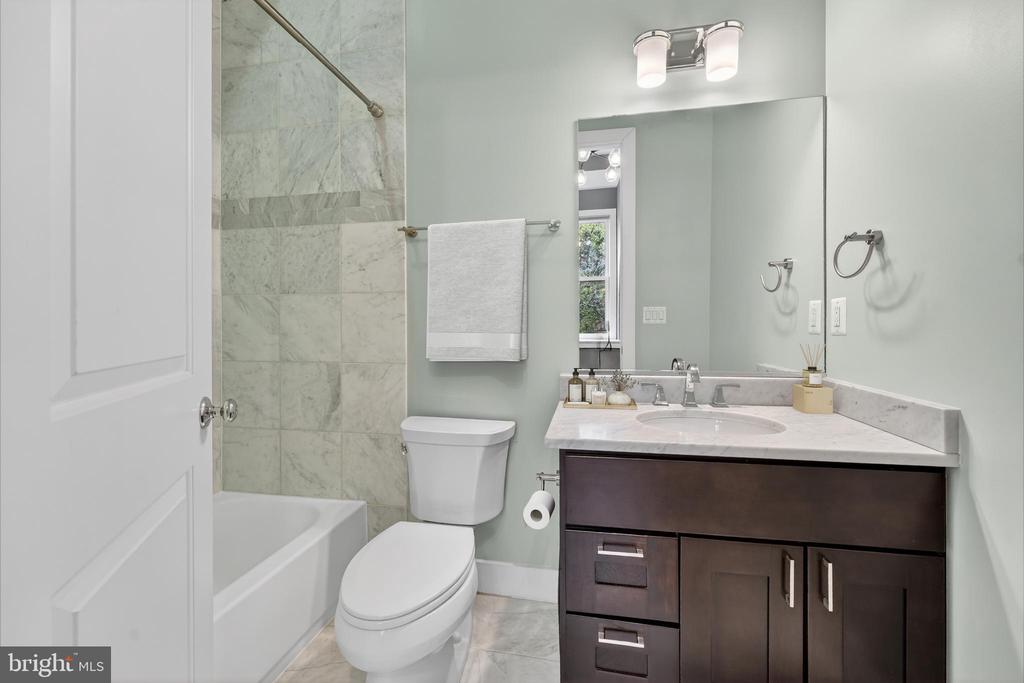 158 BRYANT STREET NW 2