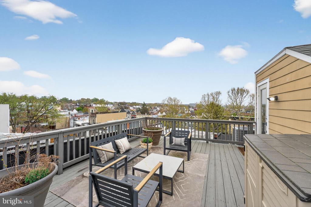 158 BRYANT STREET NW 2