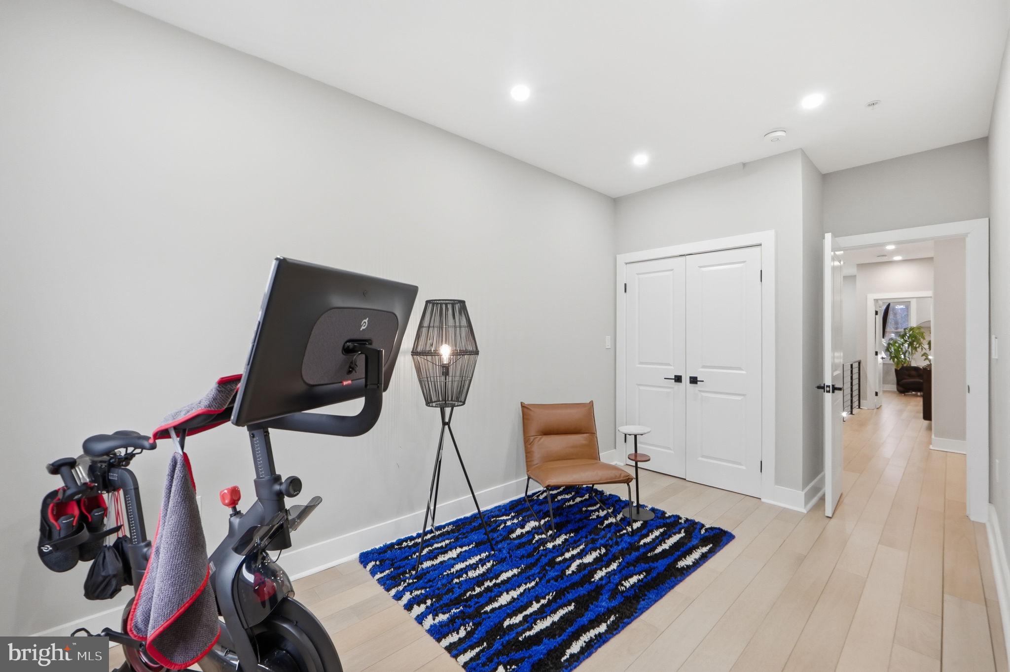 533 SHEPHERD STREET NW