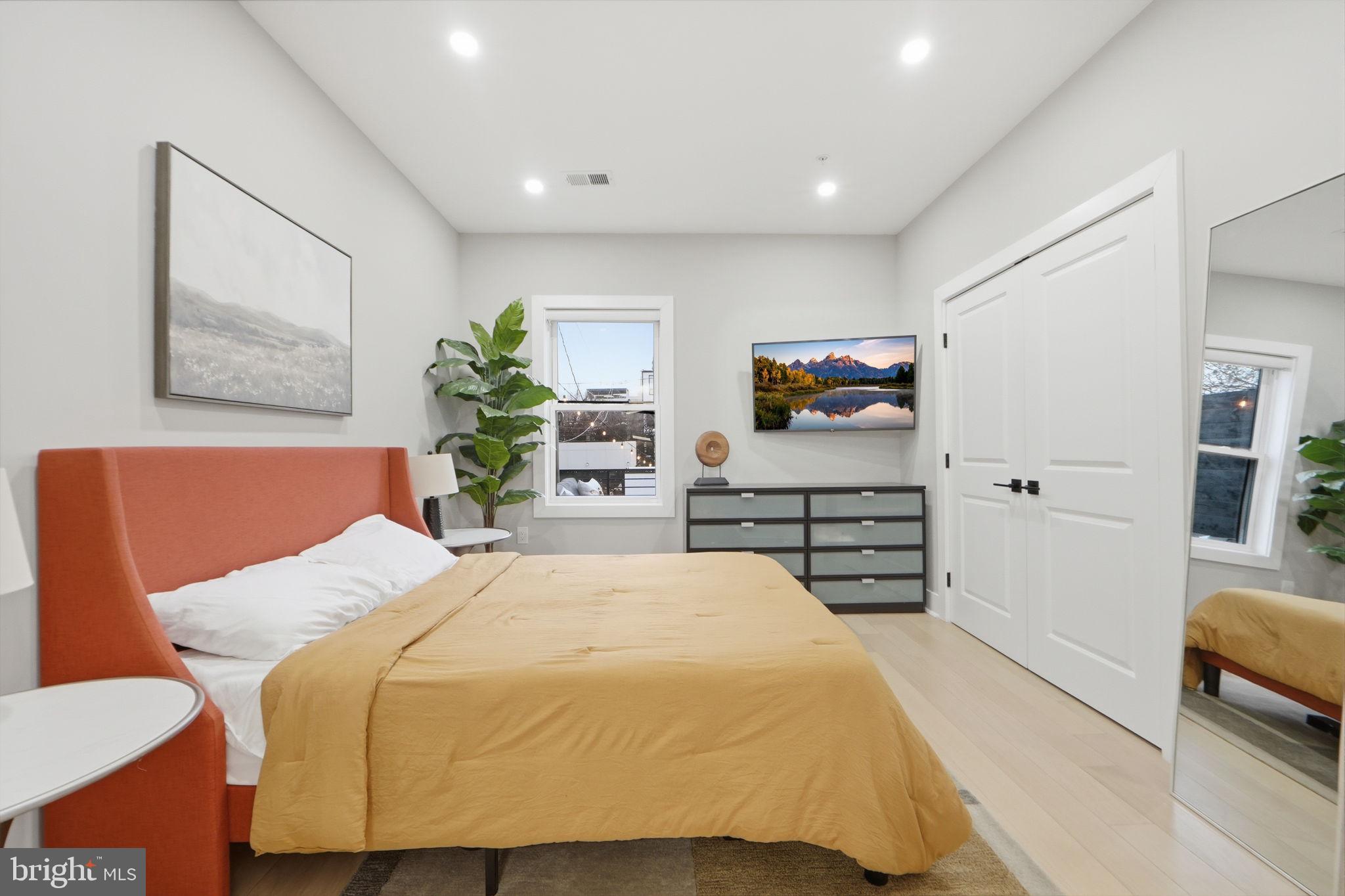 533 SHEPHERD STREET NW