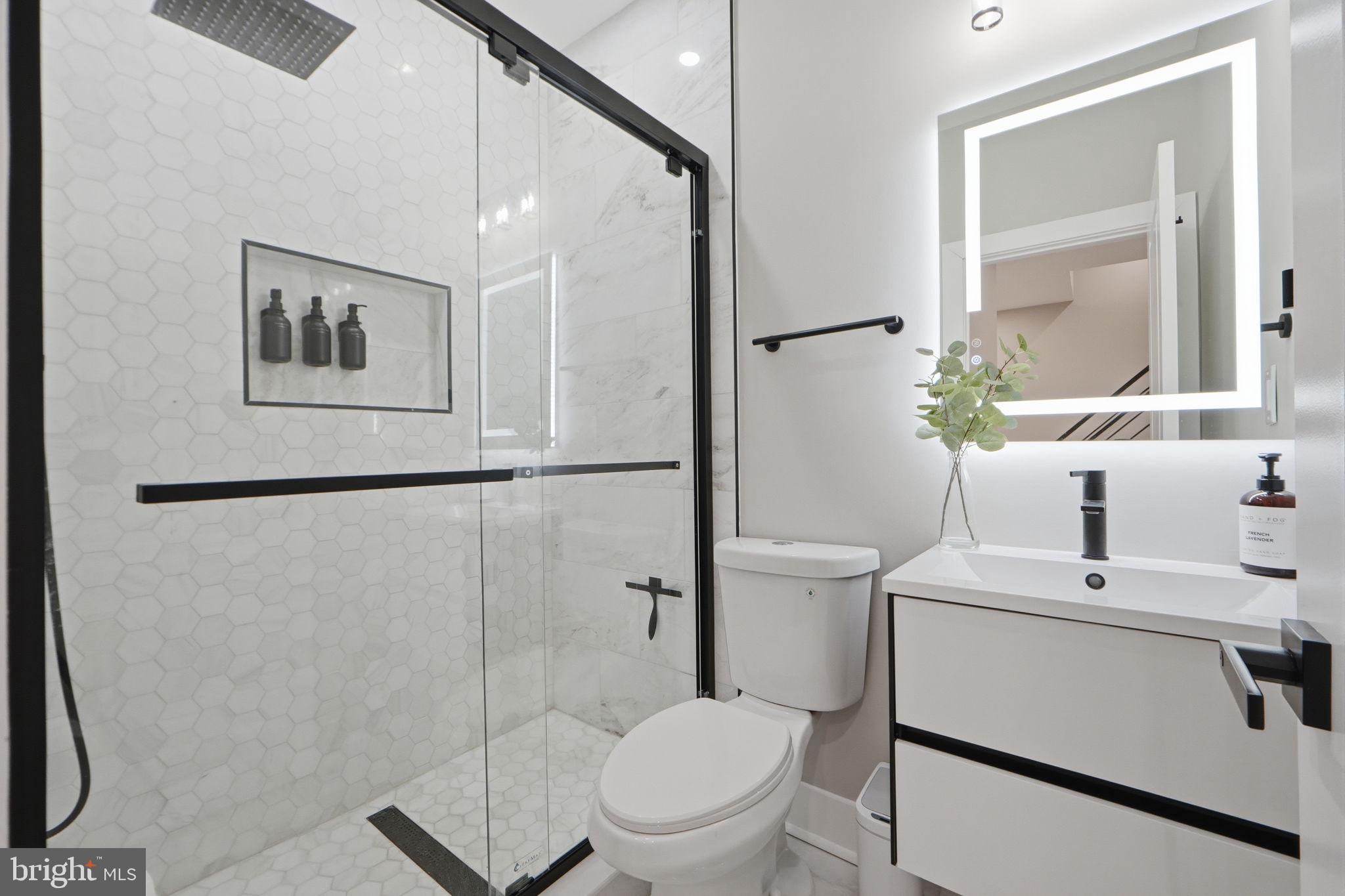 533 SHEPHERD STREET NW