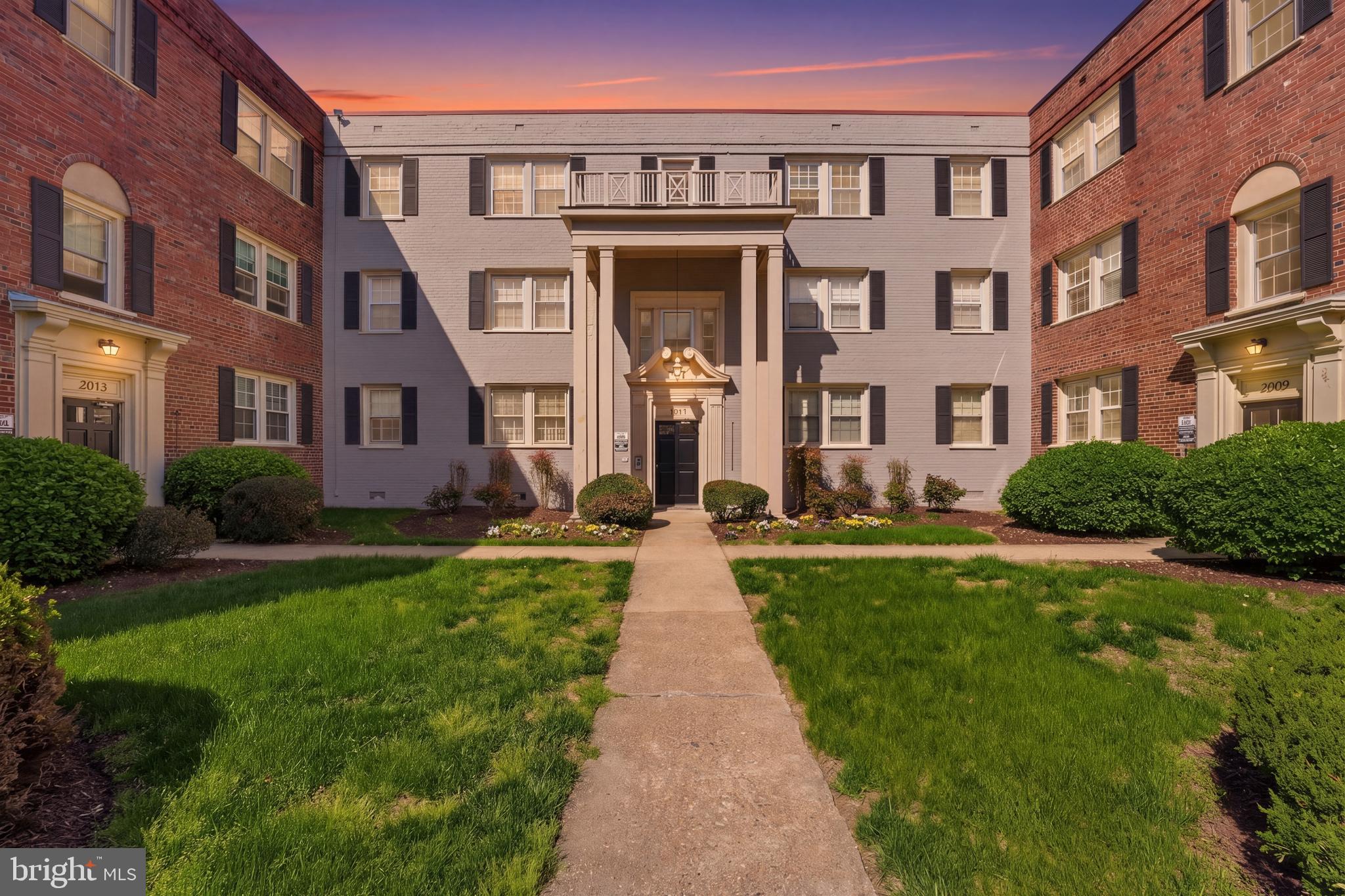 2011 37TH STREET SE 202