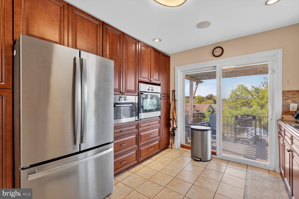 260 45TH STREET NE