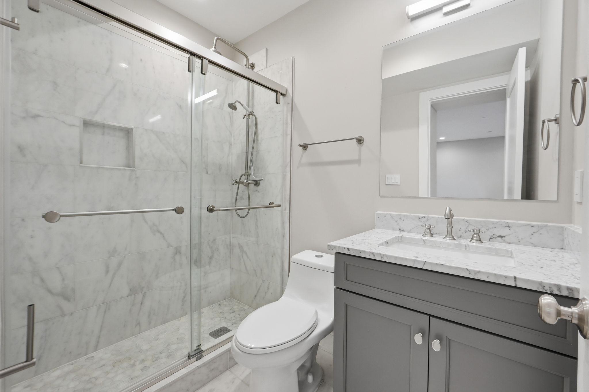 5305 CONNECTICUT AVENUE NW 2