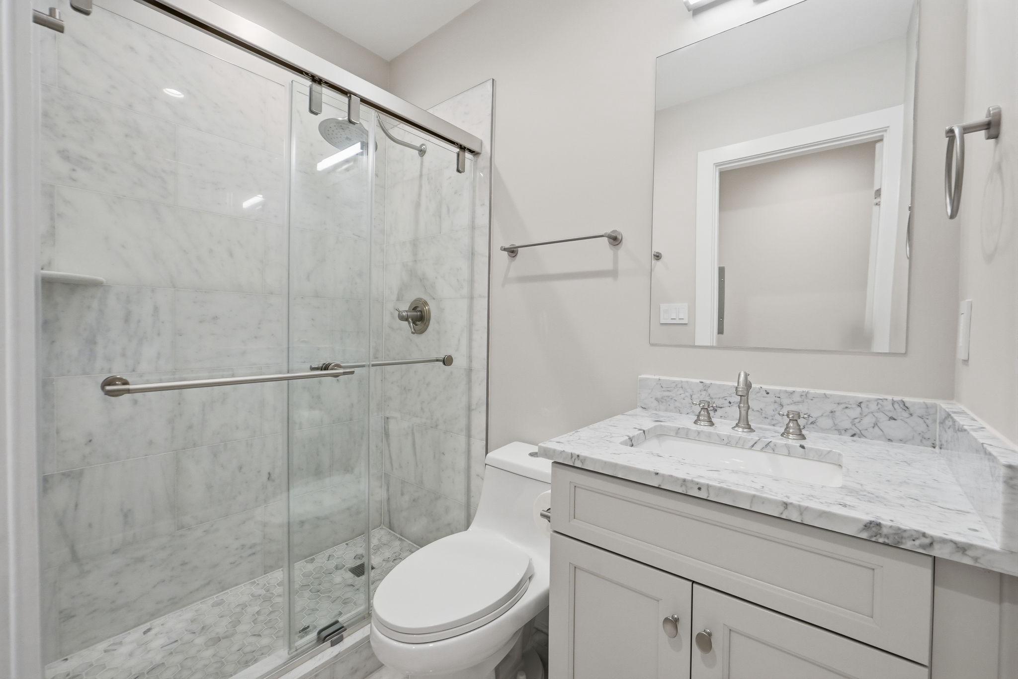 5305 CONNECTICUT AVENUE NW 2