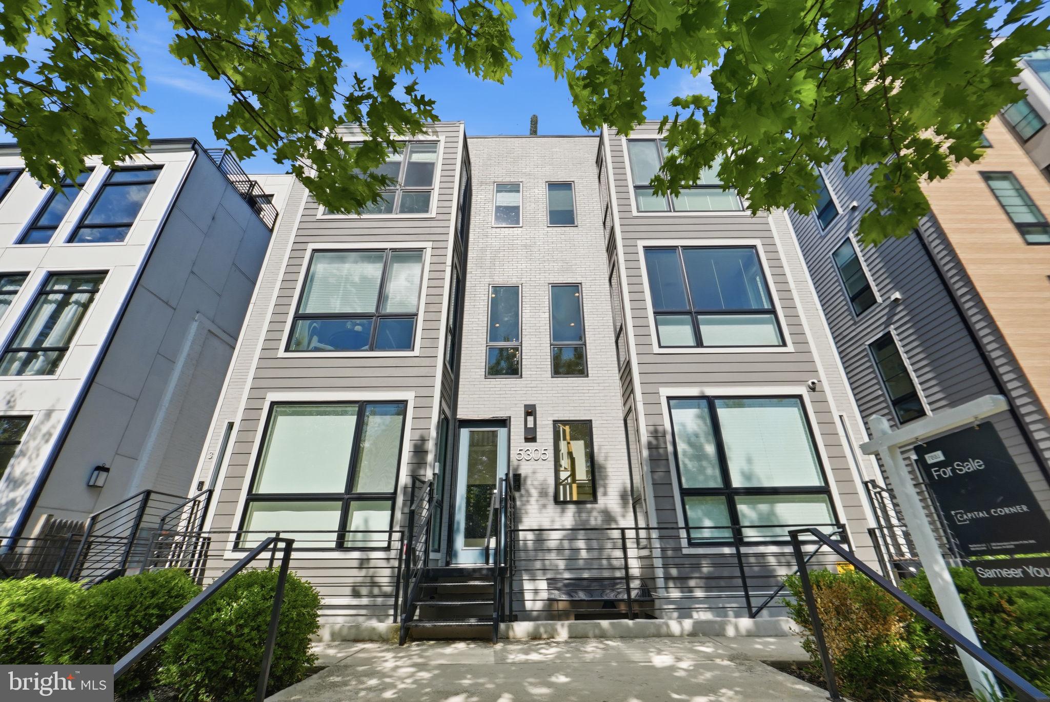 5305 CONNECTICUT AVENUE NW 2