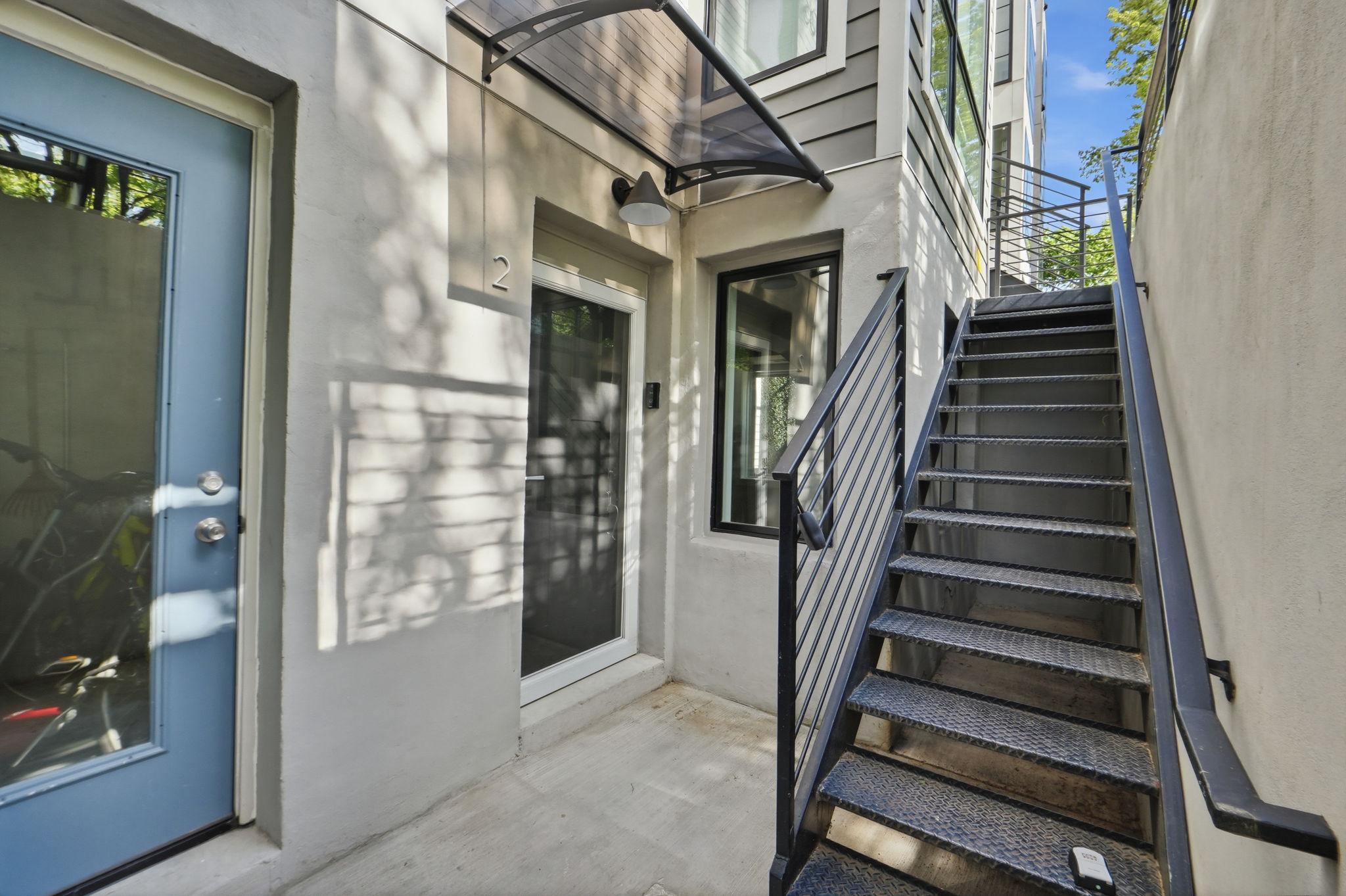 5305 CONNECTICUT AVENUE NW 2