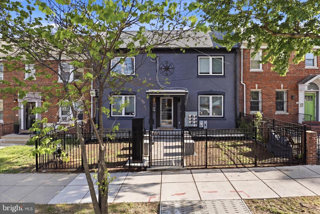 1355 BRYANT STREET NE 2