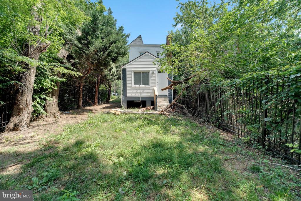 4035 BENNING ROAD NE