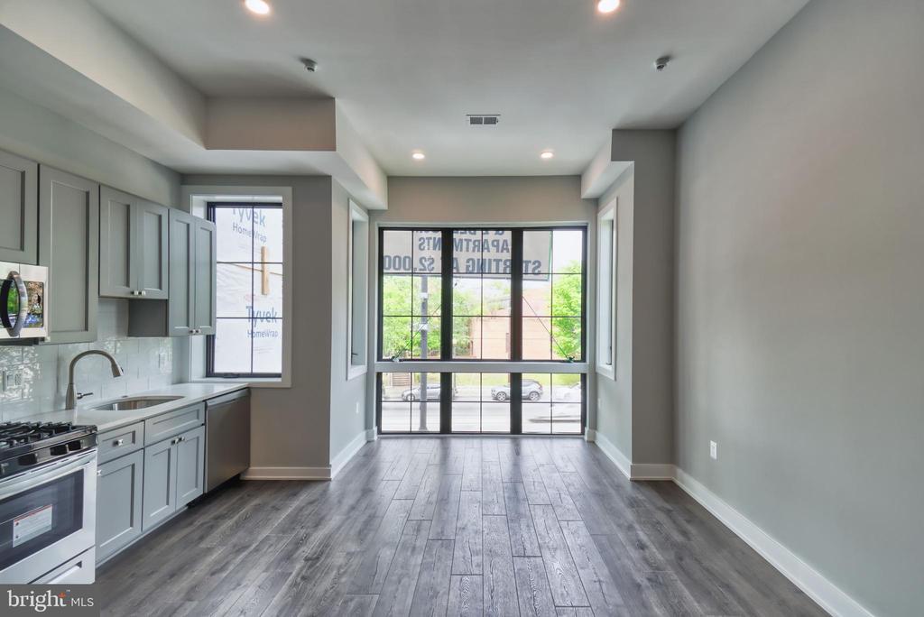 2013 BENNING ROAD NE 5