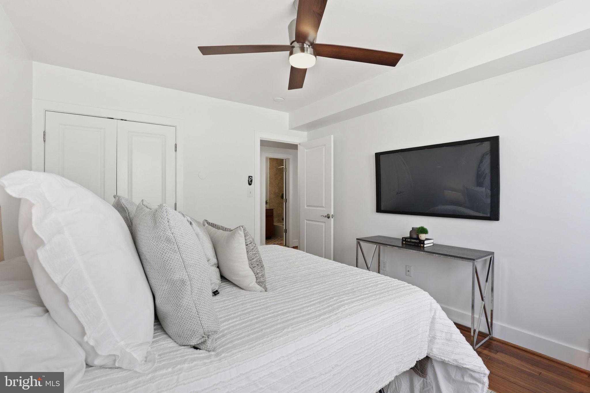 2656 15TH STREET NW 203