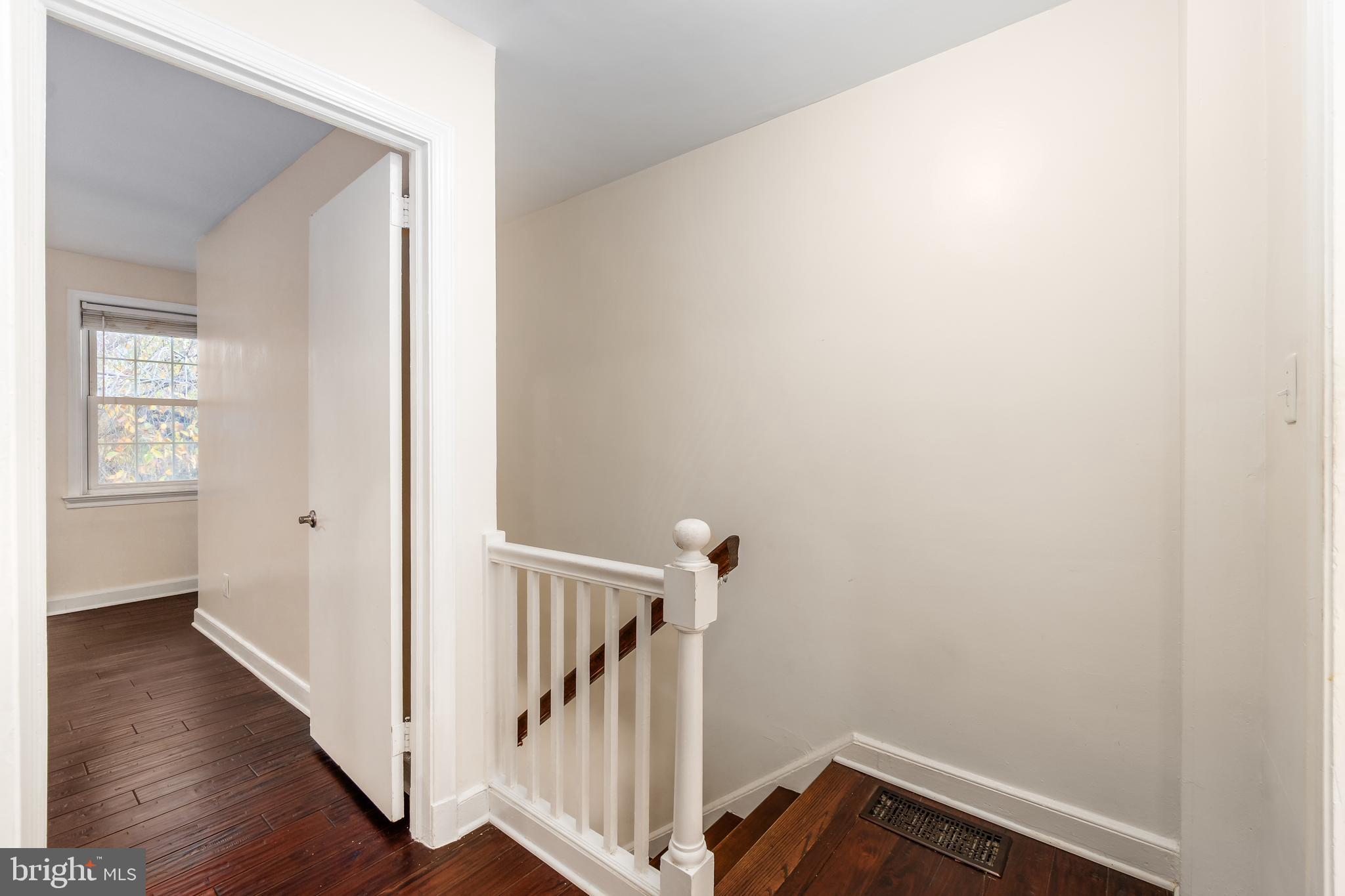 2123 SUITLAND TERRACE SE B