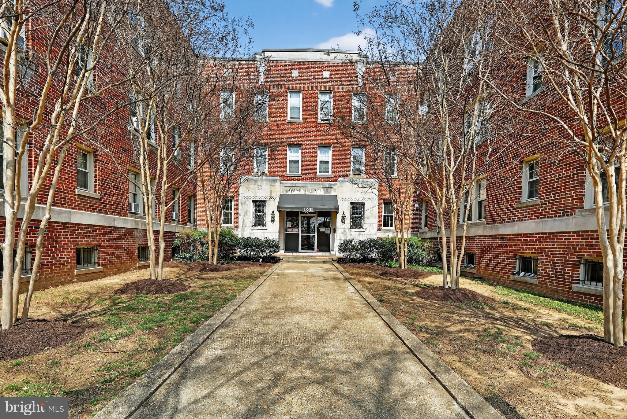 1301 LONGFELLOW STREET NW