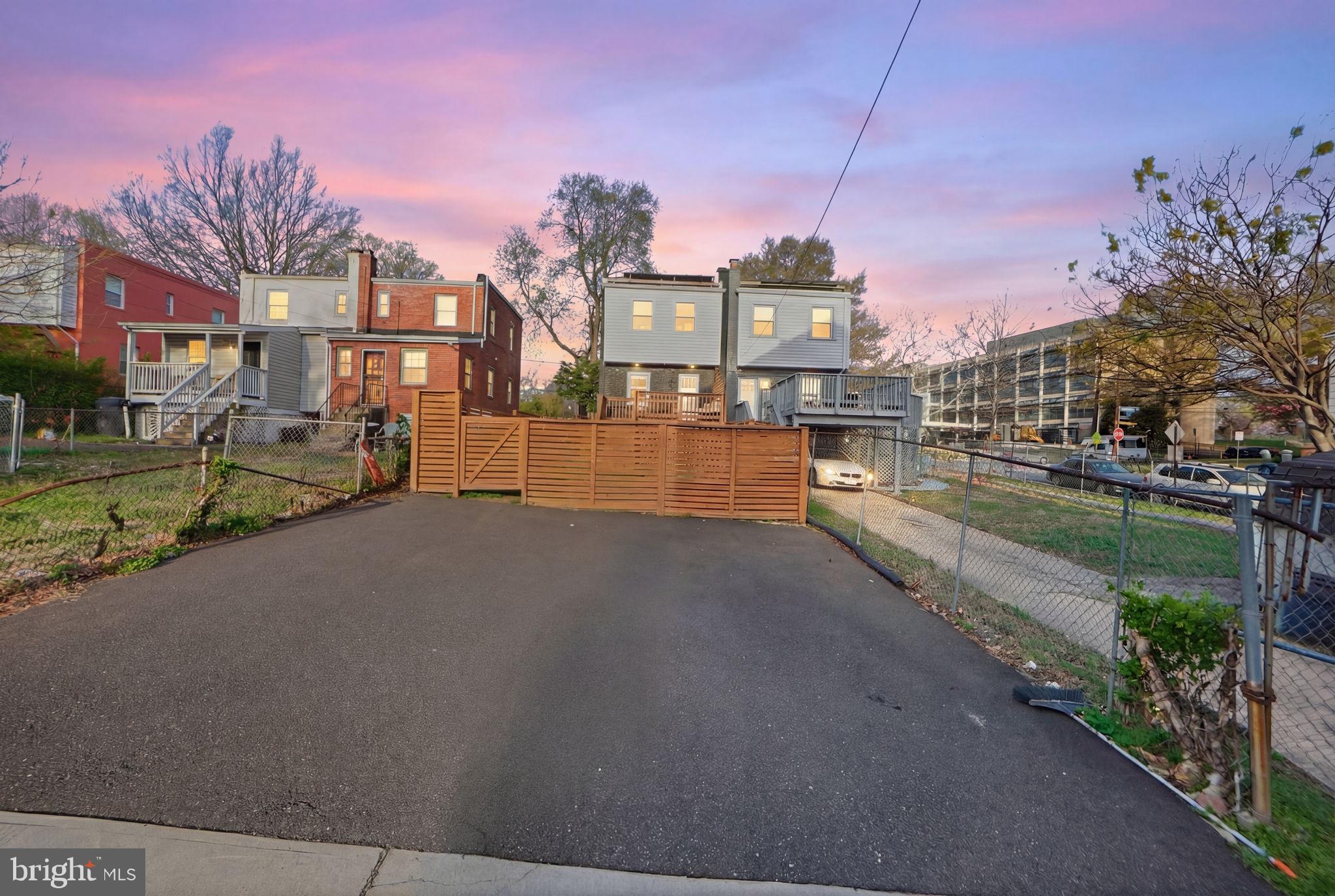 4302 MARTIN LUTHER KING JR AVENUE SW