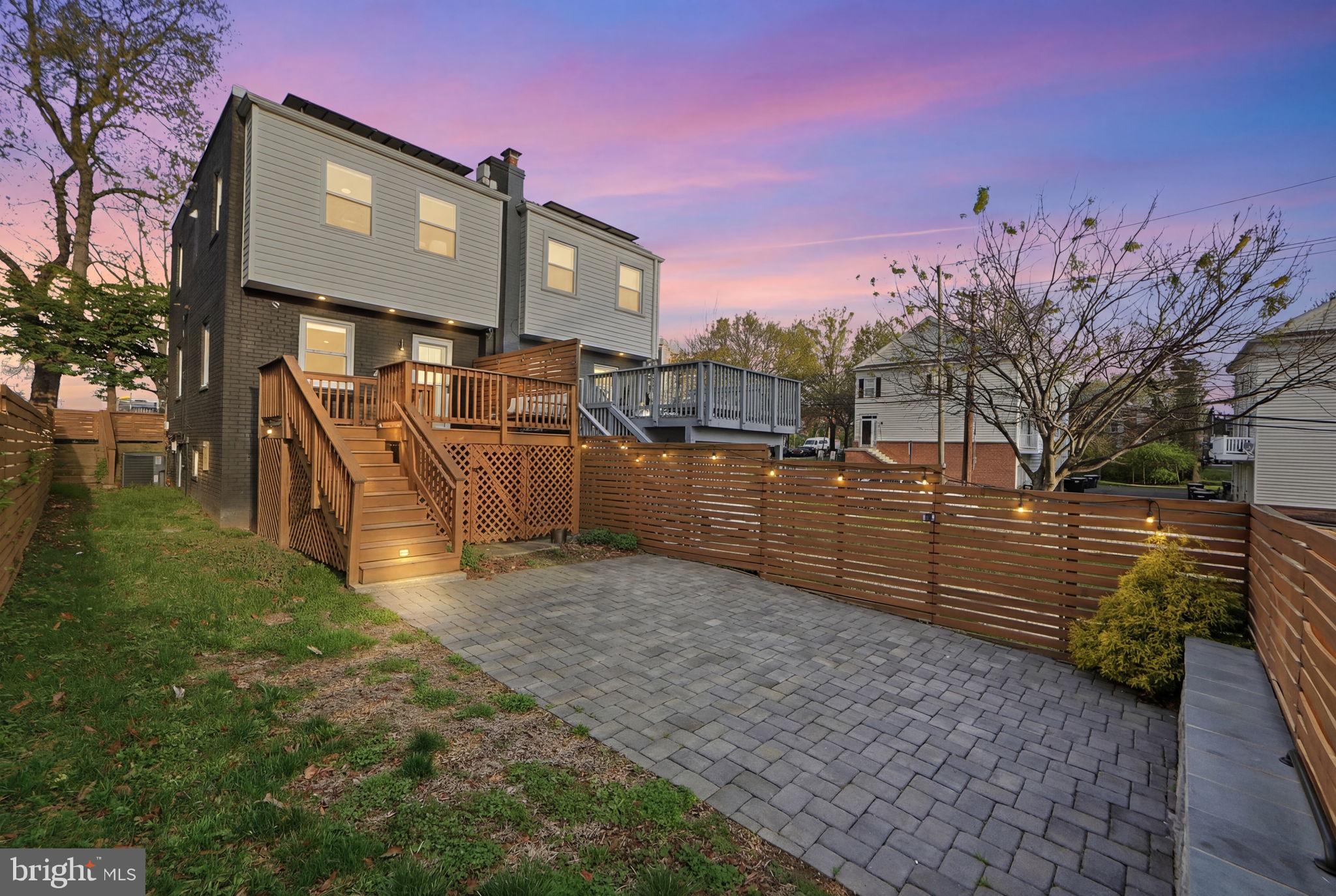 4302 MARTIN LUTHER KING JR AVENUE SW