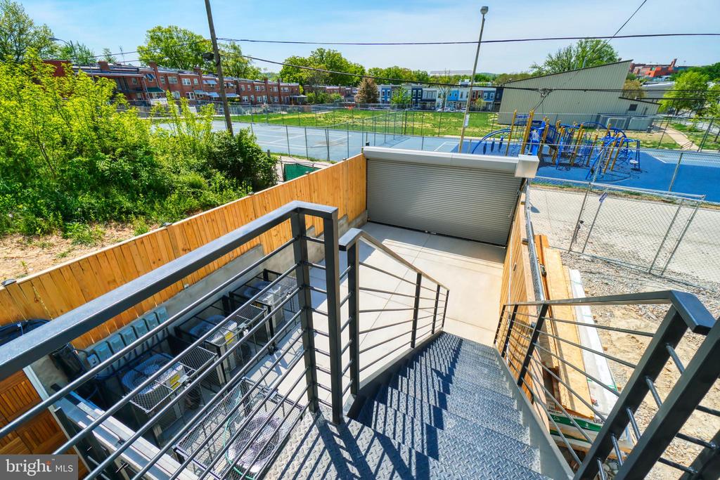 2013 BENNING ROAD NE 8