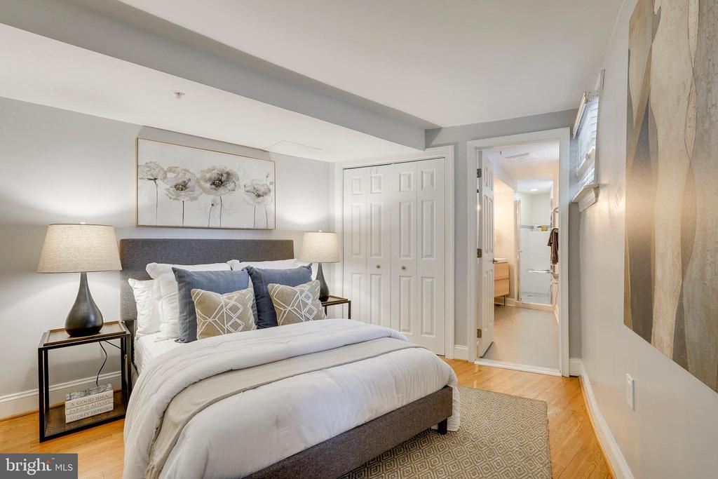 1938 BILTMORE STREET NW D