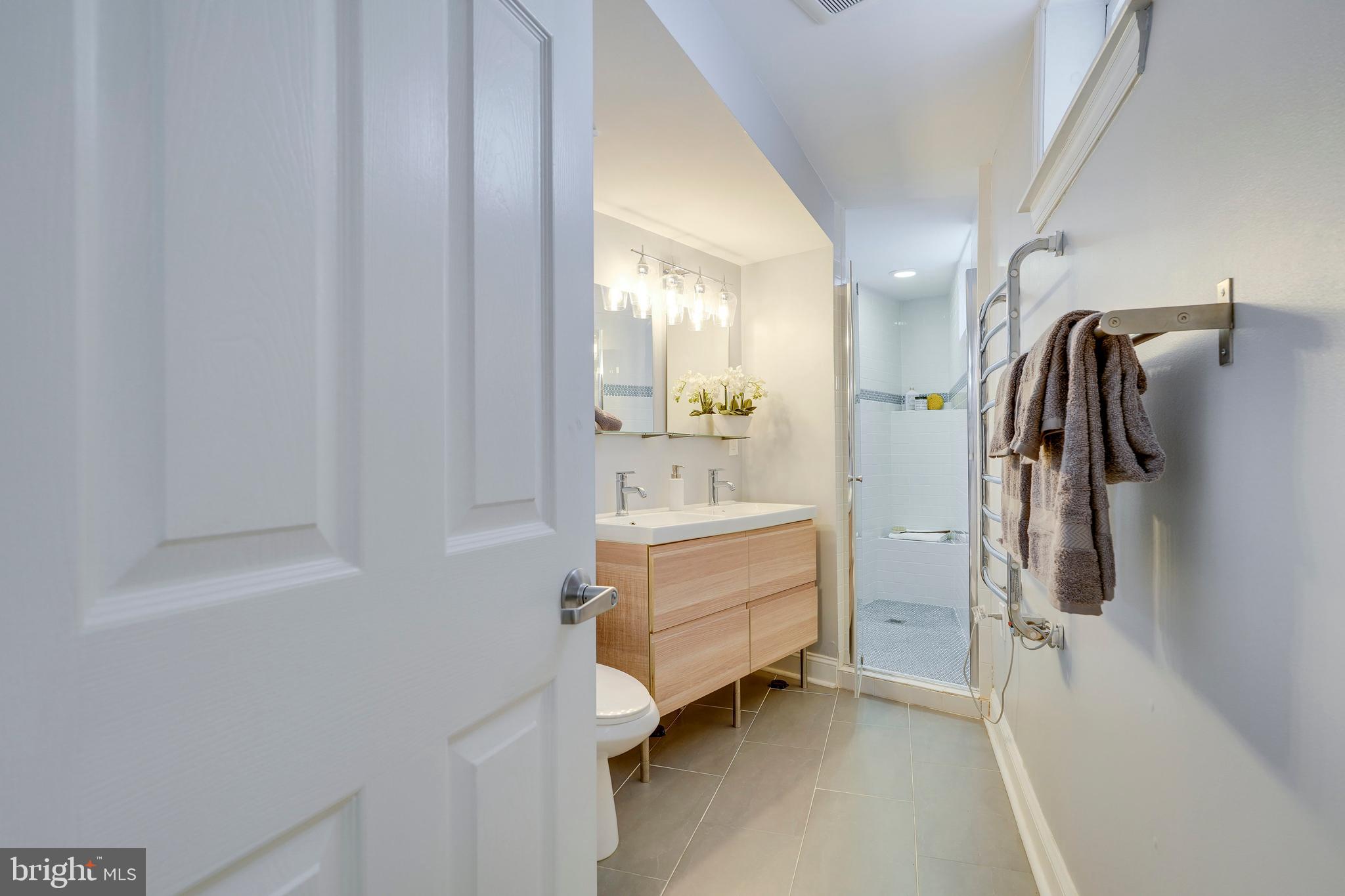 1938 BILTMORE STREET NW D