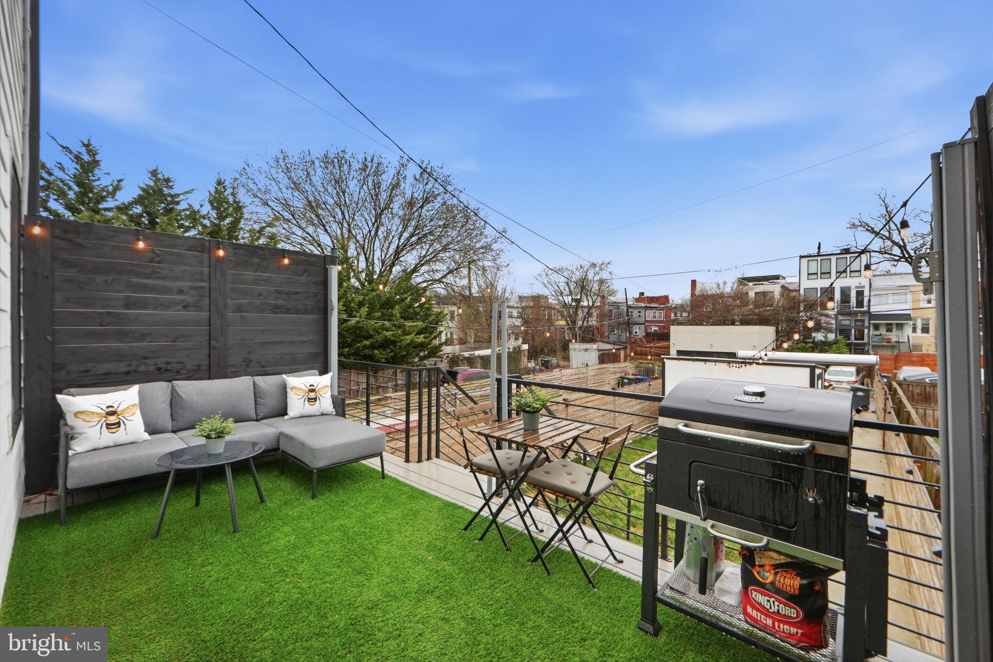 533 SHEPHERD STREET NW