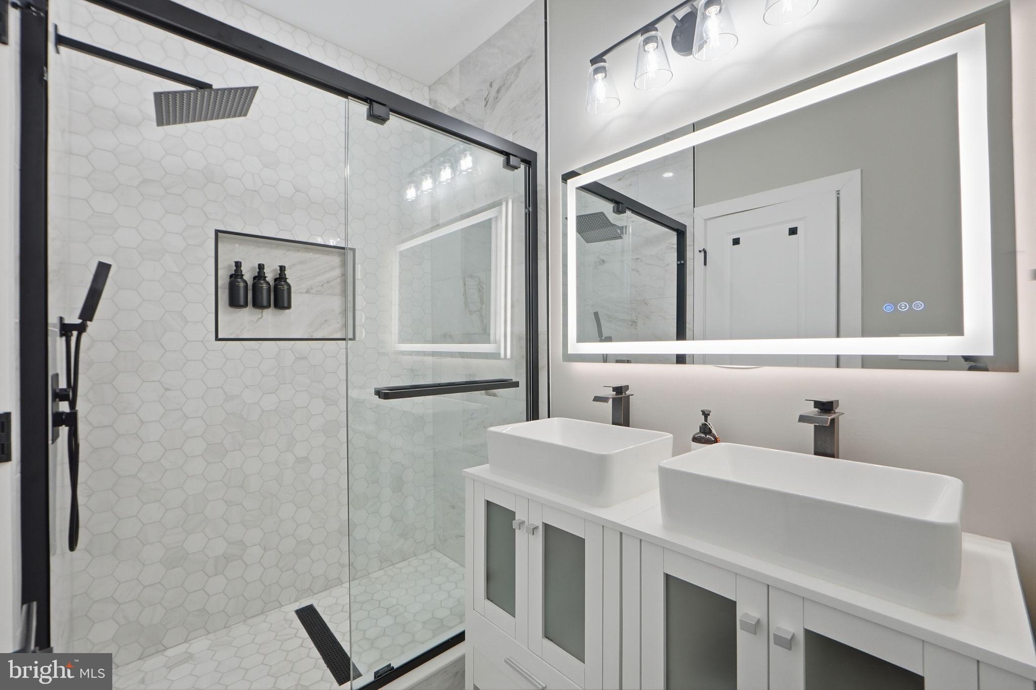 533 SHEPHERD STREET NW