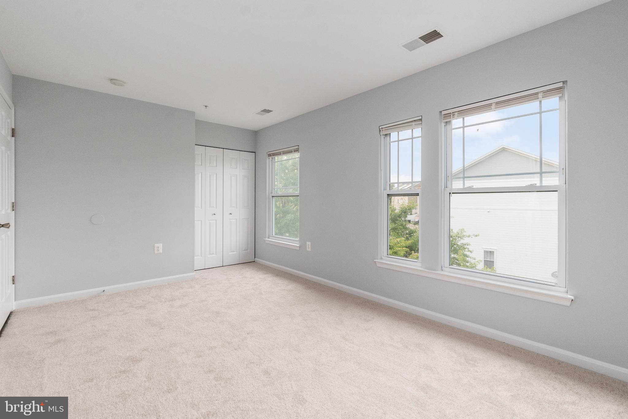 1439 SE SHIPPEN LANE SE