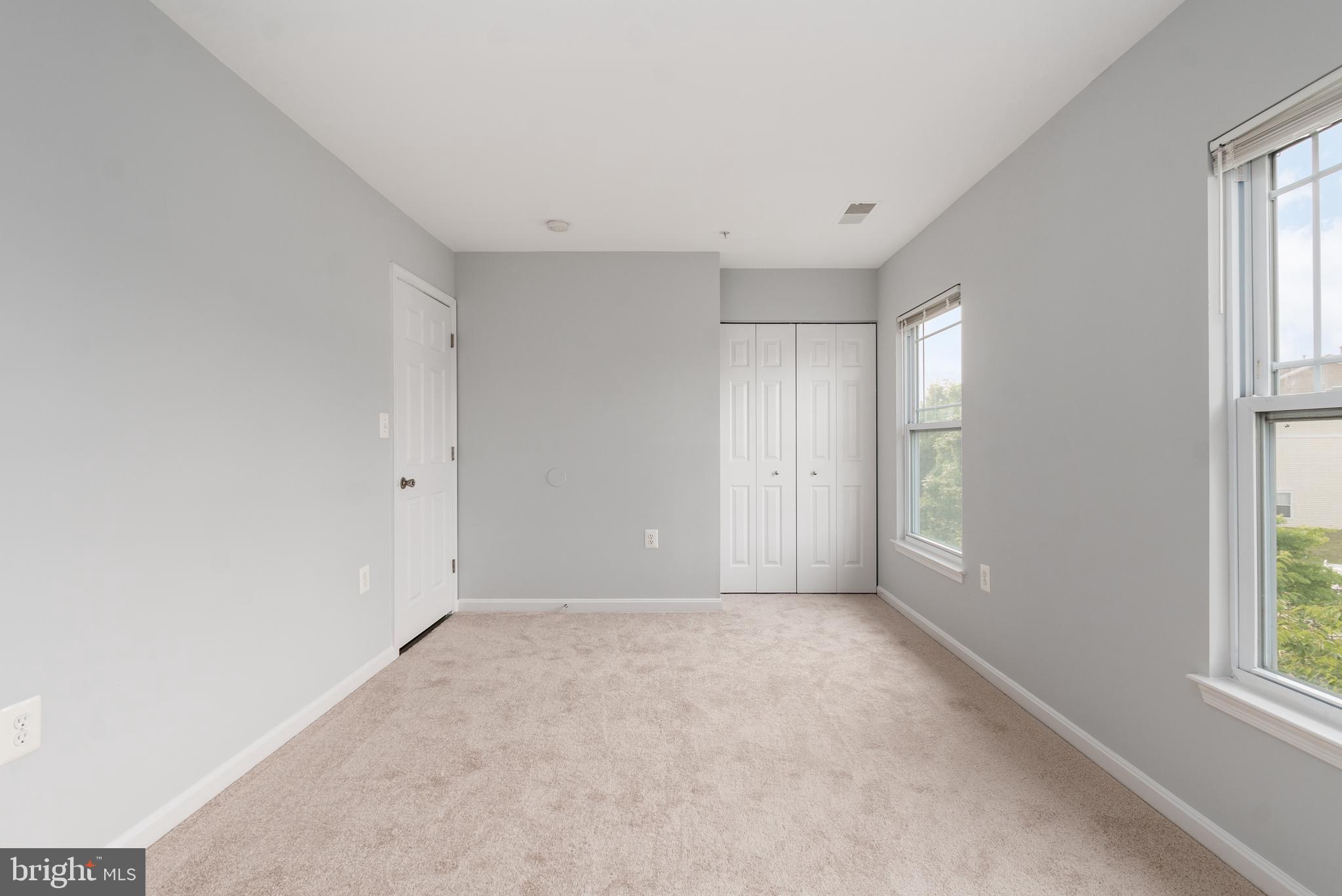 1439 SE SHIPPEN LANE SE