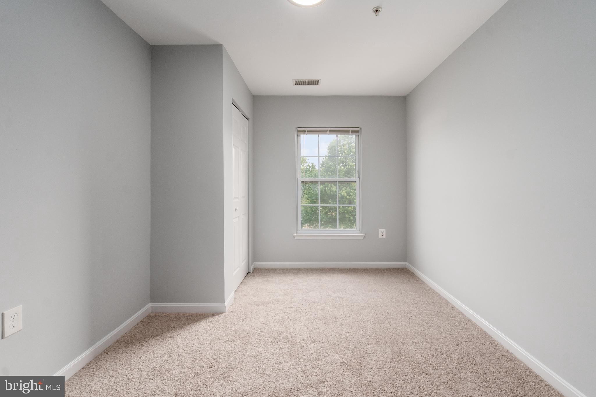 1439 SE SHIPPEN LANE SE