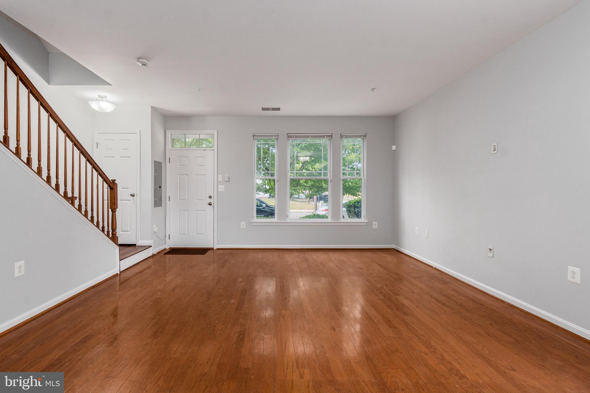 1439 SE SHIPPEN LANE SE