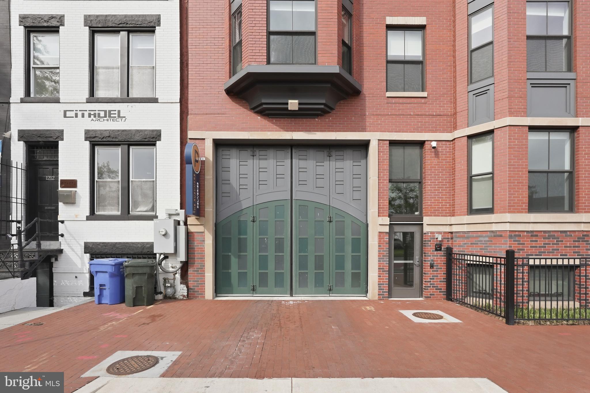 1227 E STREET SE