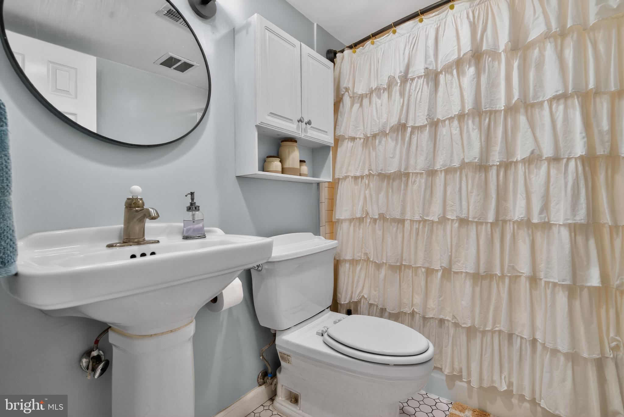 29 14TH STREET NE 29