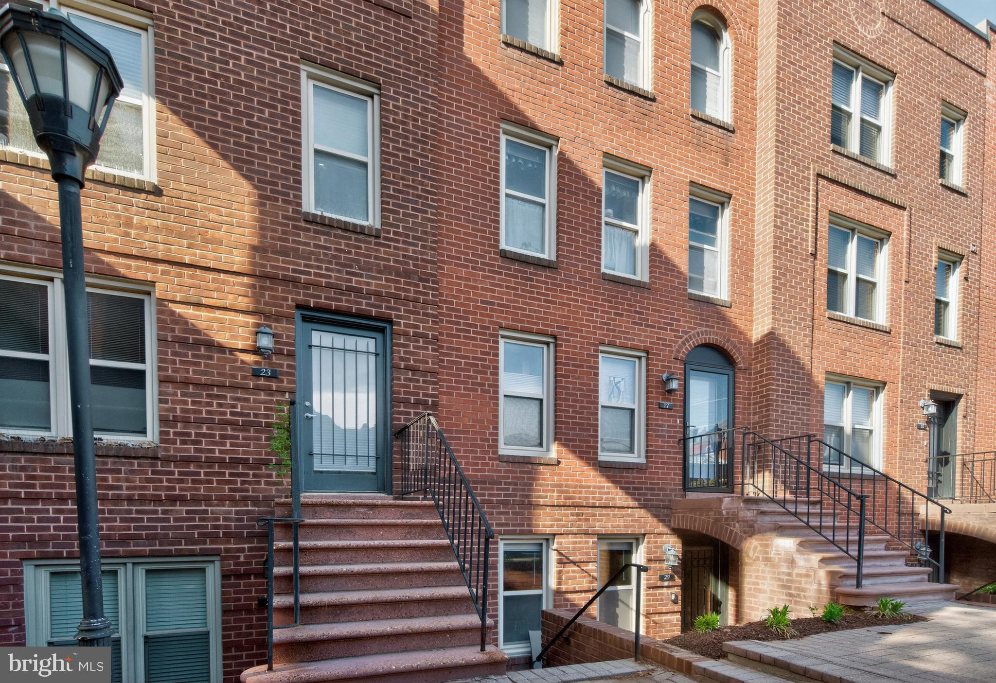 29 14TH STREET NE 29