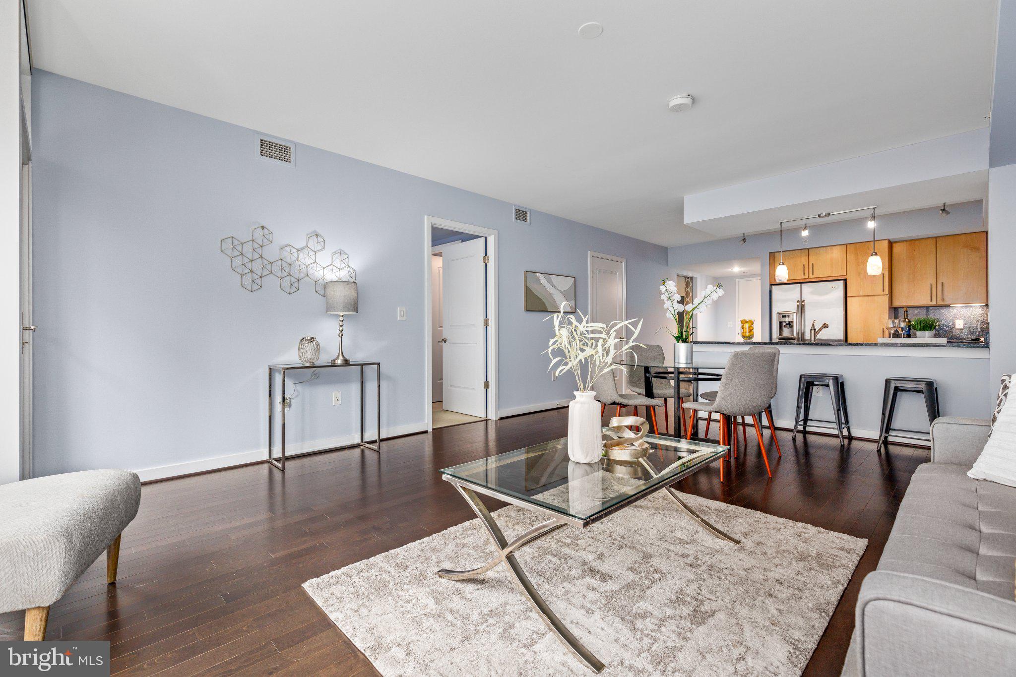 1025 FIRST STREET SE 611