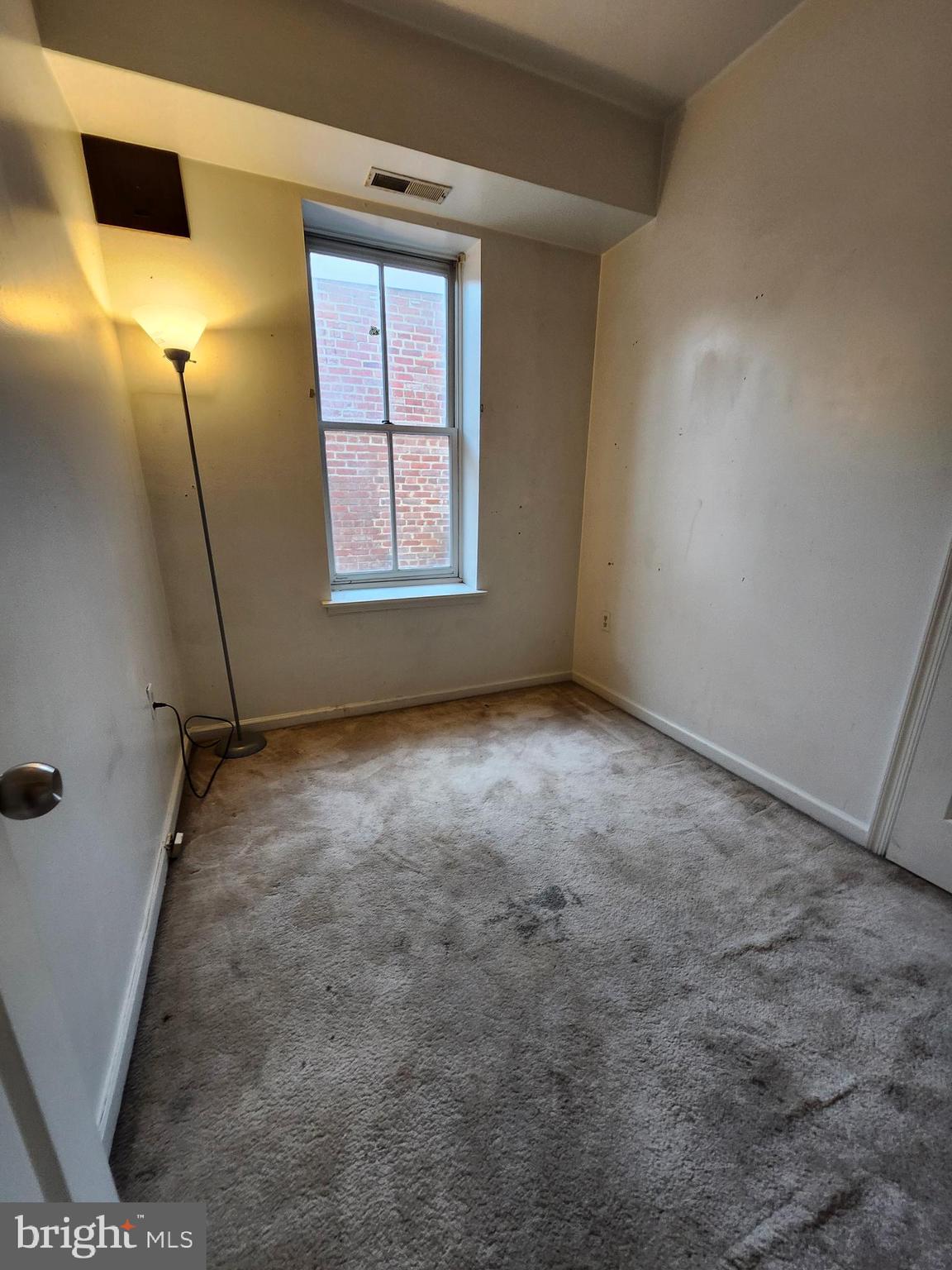 512 U STREET NW 8