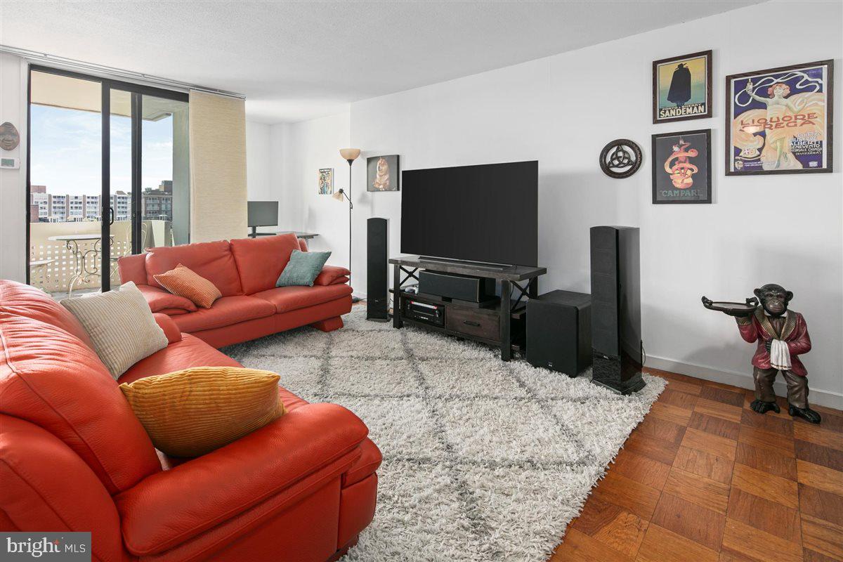 1245 4TH STREET SW E707