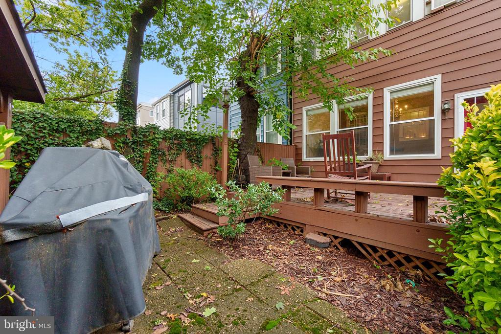 1501 CRITTENDEN STREET NW