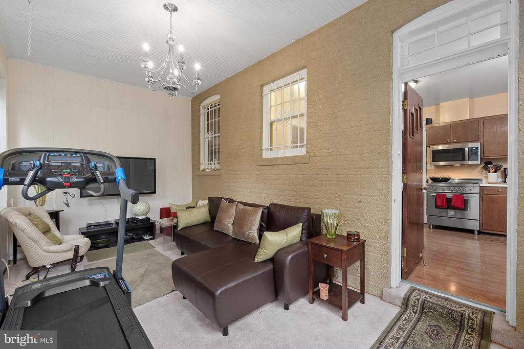 1501 CRITTENDEN STREET NW