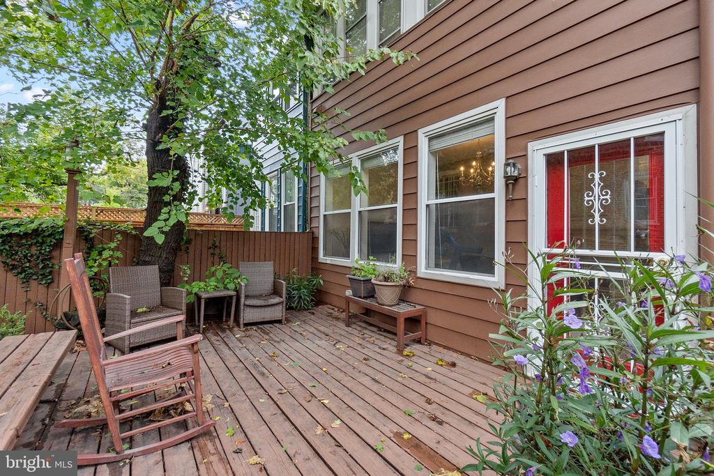 1501 CRITTENDEN STREET NW