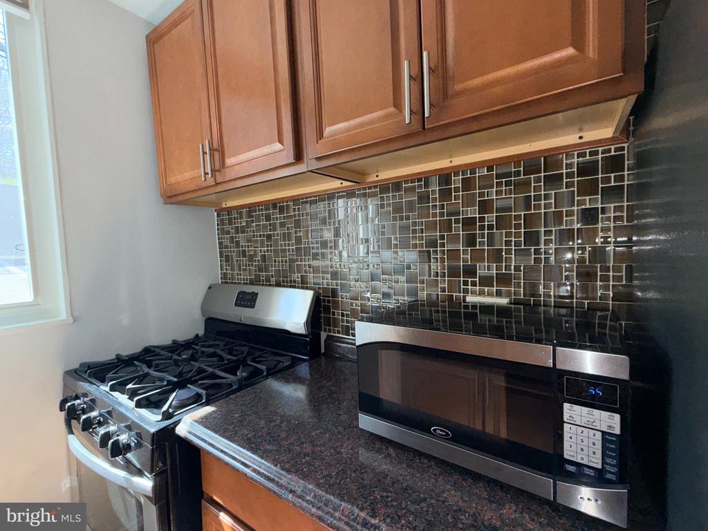1907 GOOD HOPE ROAD SE 7