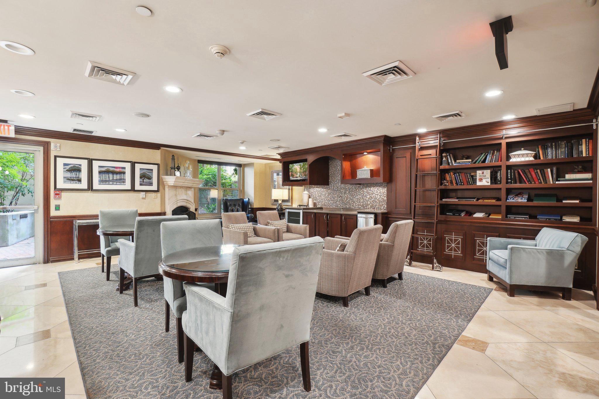 1441 RHODE ISLAND AVENUE NW M14