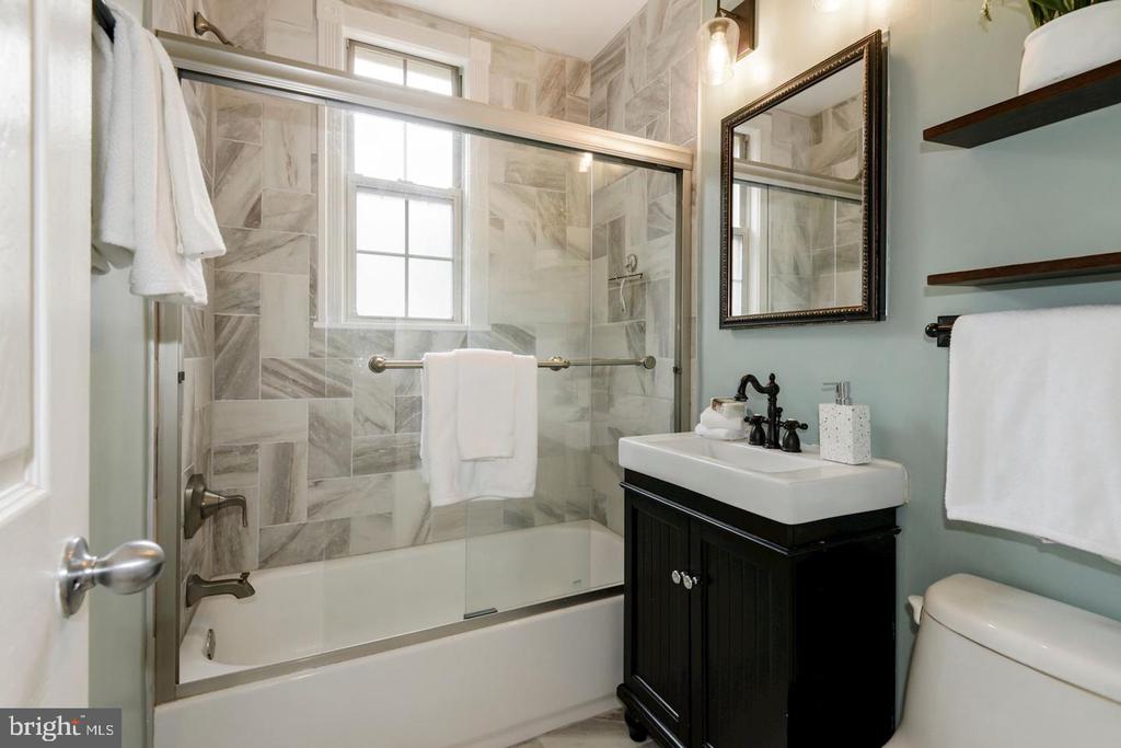 1439 EUCLID STREET NW 206