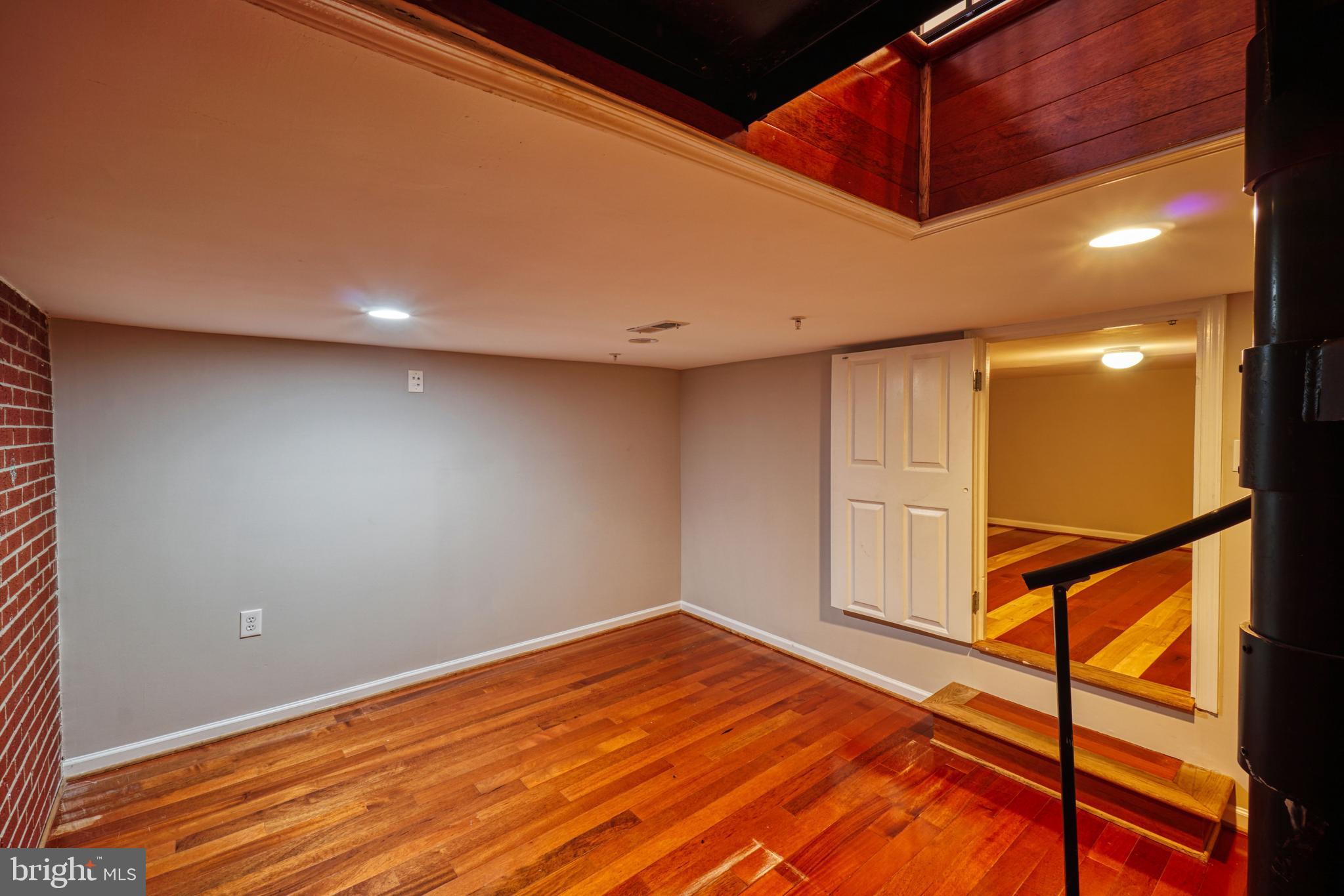 3537 NEW HAMPSHIRE AVENUE NW 1
