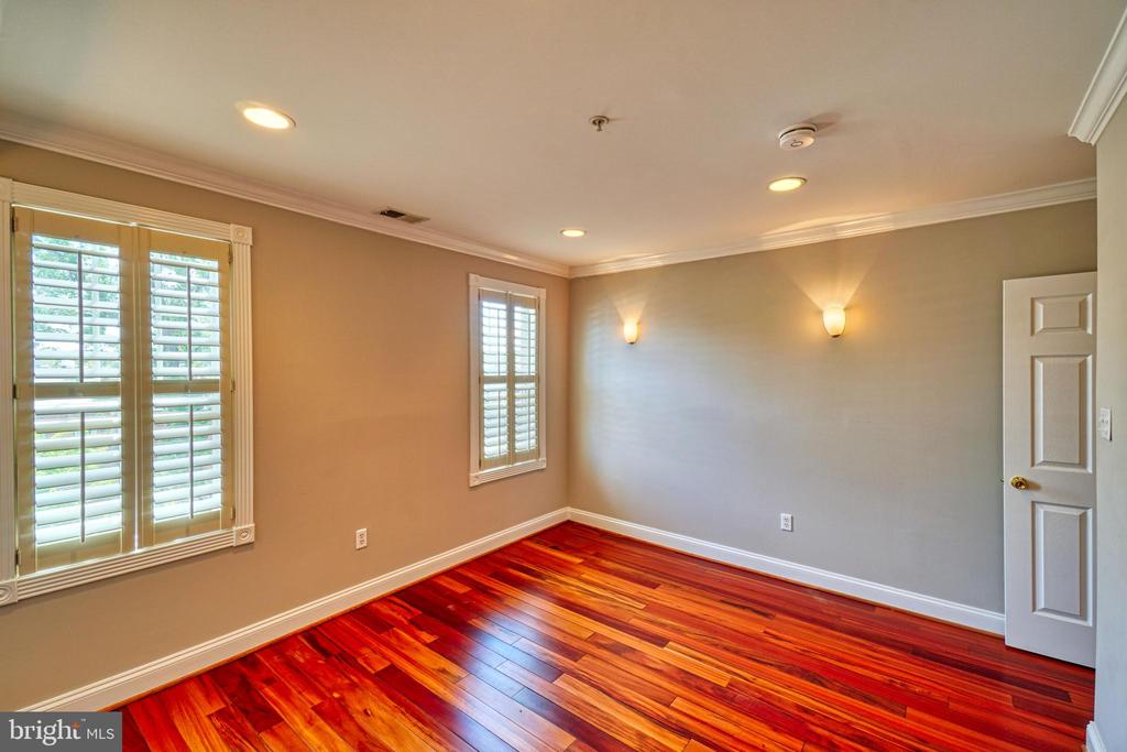3537 NEW HAMPSHIRE AVENUE NW 1