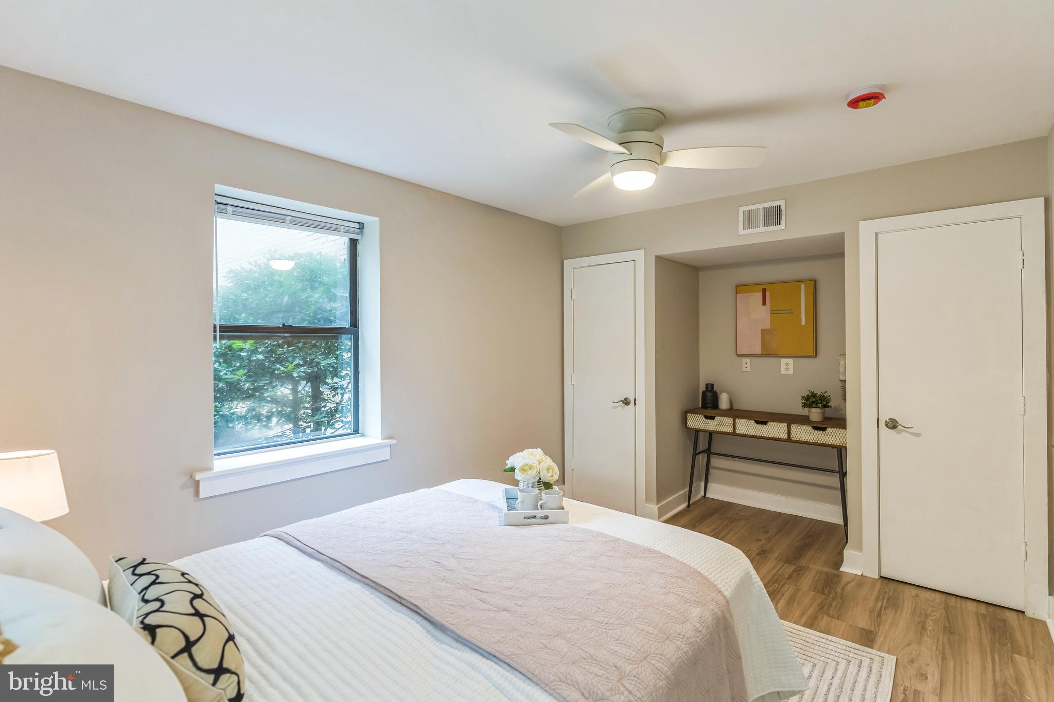 212 OAKWOOD STREET SE 115